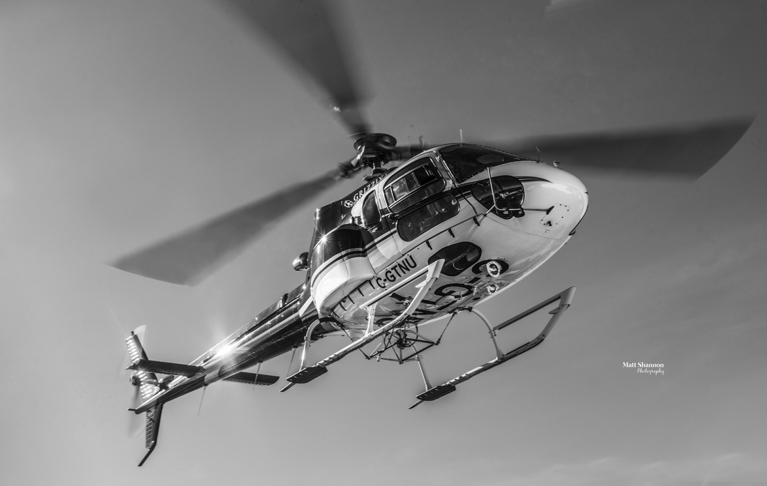 Picture, grizzly, helicopter, helicopters, grizzly helicopter, grizzly helicopters, fly, flying, pilot, glacier, glaciers, ice, snow, blue, green, yellow, adventure, risk, air, massive, melt, cold, frost, bc, vancouver, canada, travel, traveling, seeking, black and white, close, detailed, Picture