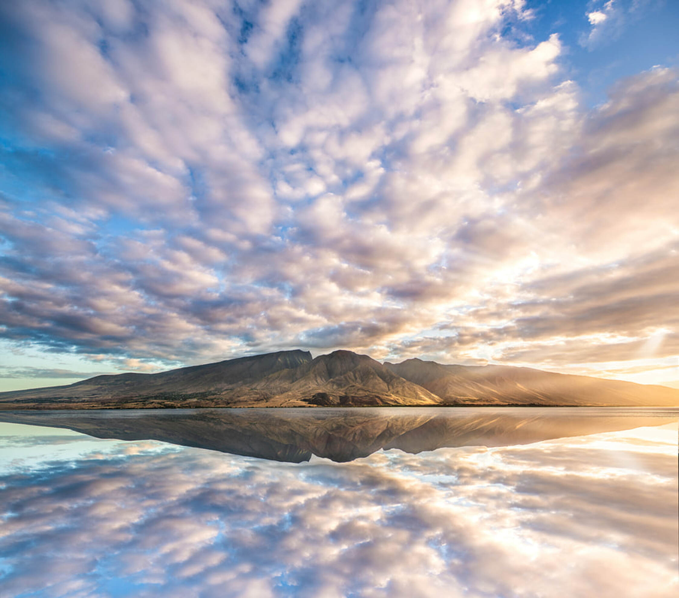 Picture, maui, reflection, sunrise, sun, mountain, volcano, clouds, cloudscape, landscape, photography, art